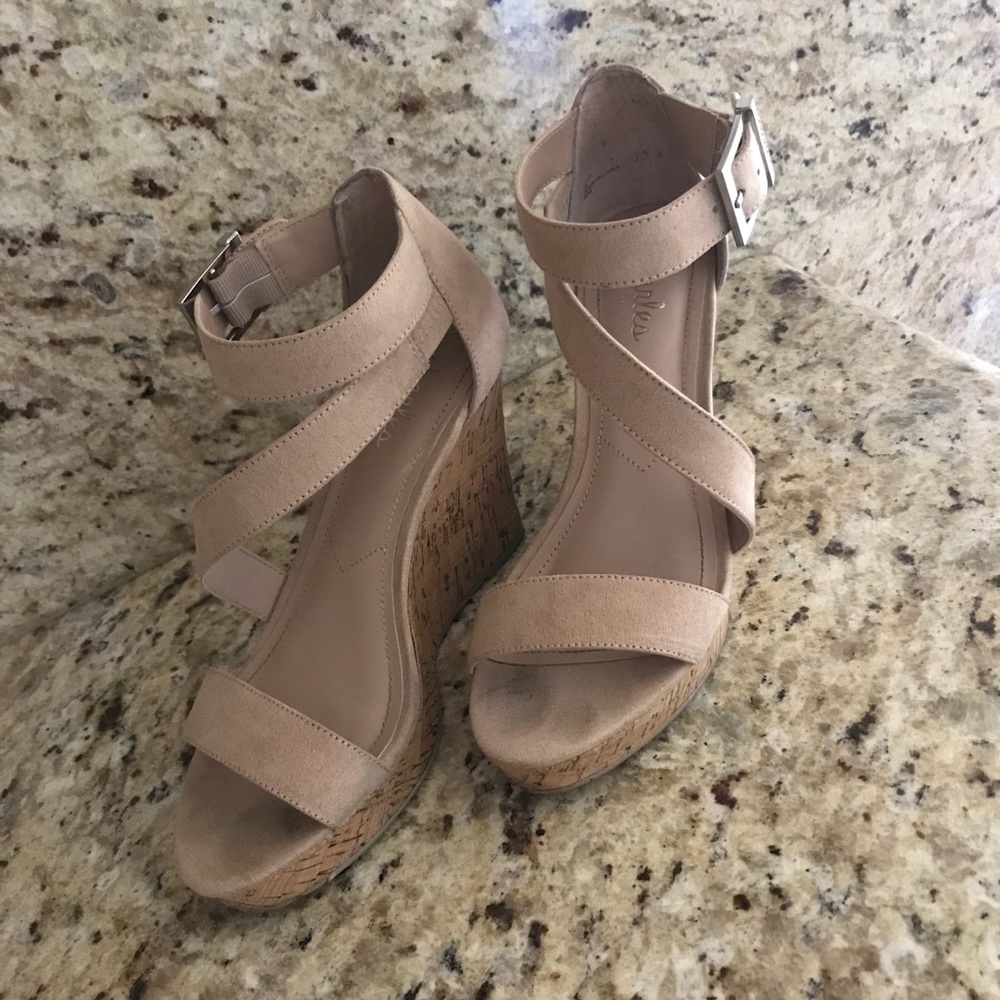 Charles by Charles David wedges !